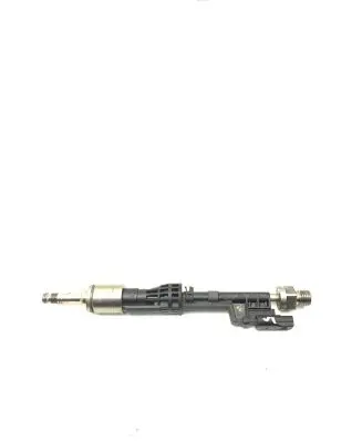 BMW X3 F25 Fuel injector 7597870 0261500109