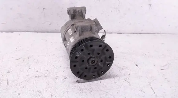 Toyota RAV 4 (XA30) Air conditioning (A/C) compressor (pump) 4472601252 5SE12C
