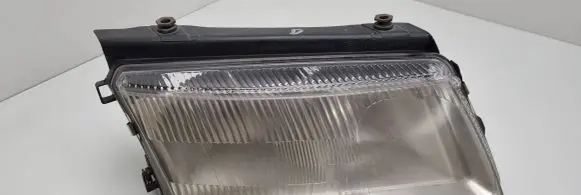 Volkswagen PASSAT B5 Headlight/headlamp