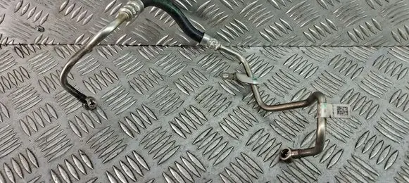 BMW X2 F39 Turbo turbocharger oiling pipe/hose 8586477