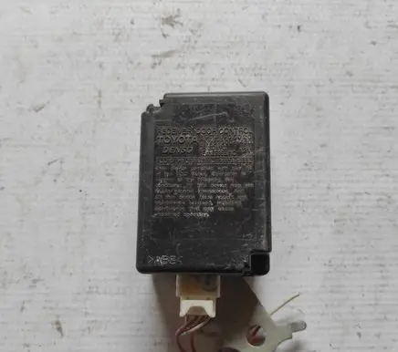 Toyota Camry Door central lock control unit/module 8974106020