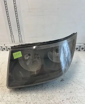 Volkswagen Crafter Headlight/headlamp 24761600R