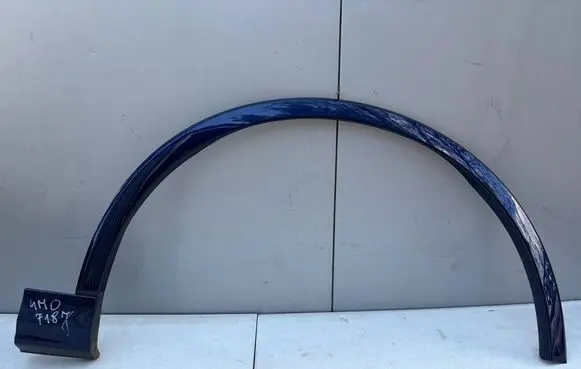 Audi Q7 4M Front arch trim 4M0853718J