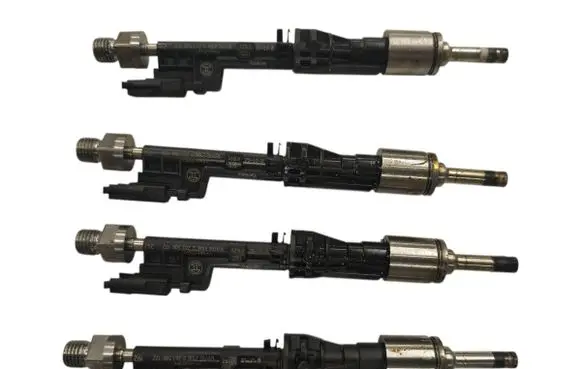BMW 3 F30 F35 F31 Fuel injector 10213541 7639994