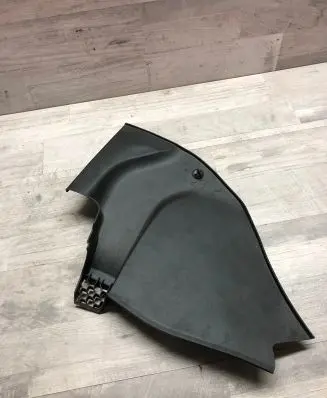 BMW 5 G30 G31 Wiper trim 7388715 11252010 04105106107