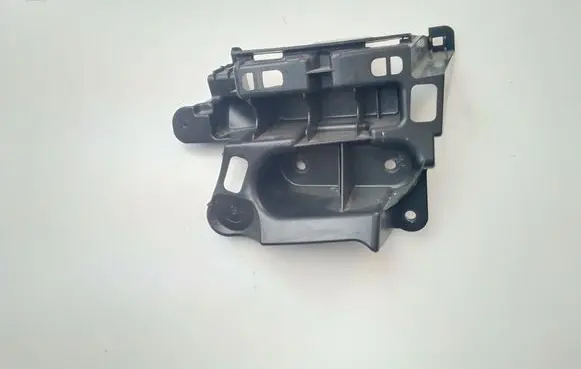 Opel Corsa F Rear bumper mounting bracket 39167900