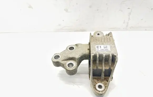 Opel Astra J Engine mount bracket 13248549