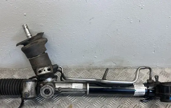 Opel Insignia A Steering rack P13292327 TNR3280B2398