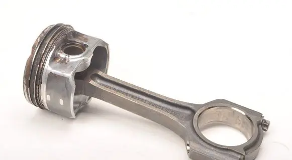 Ford Grand C-MAX Piston CM5G6205FA
