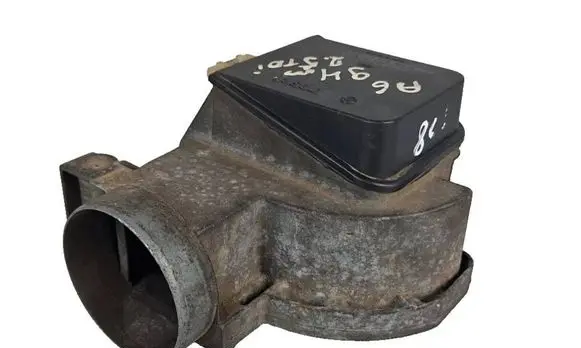 Audi A6 S6 C5 4B Mass air flow meter 4A0133471