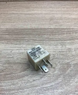 Audi A4 S4 B5 8D Other relay 443919578C 267
