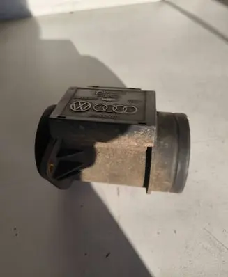 Volkswagen Sharan Mass air flow meter 71822101 074906461