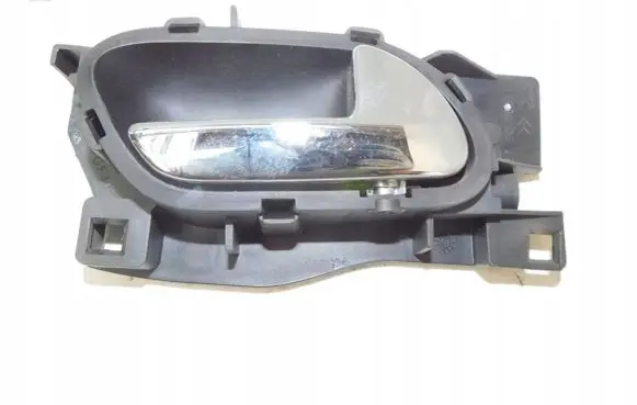 Peugeot 407 Front door interior handle