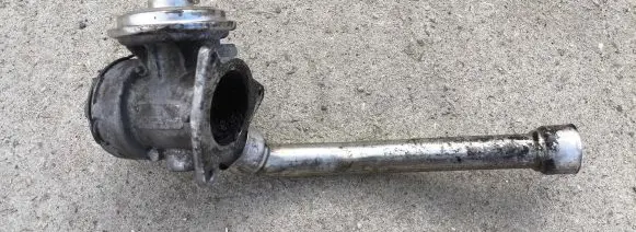 Mercedes-Benz C W203 EGR valve A6110900754