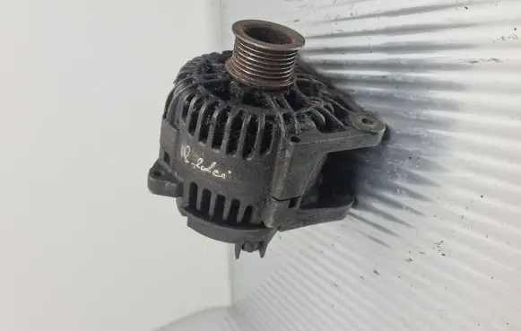 Renault Megane II Generator/alternator 8200290215 2542818C