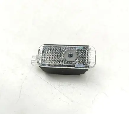 Audi Q5 SQ5 FY Front door interior light 4G0052134D
