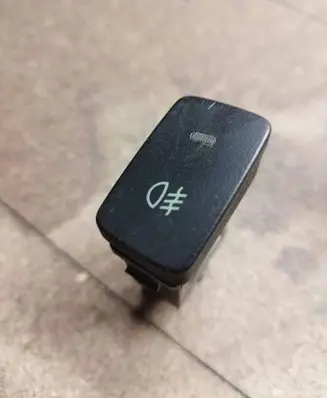 Fog light switch