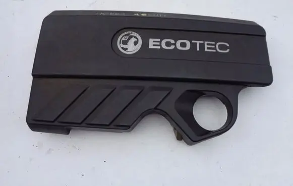 Opel Mokka Engine cover (trim)