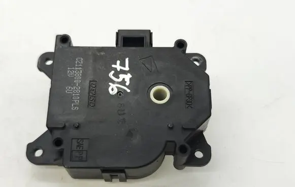 Toyota Yaris Air flap motor/actuator CZ1138002810