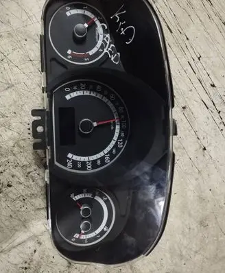 KIA Ceed Speedometer (instrument cluster) 940241H231 L220