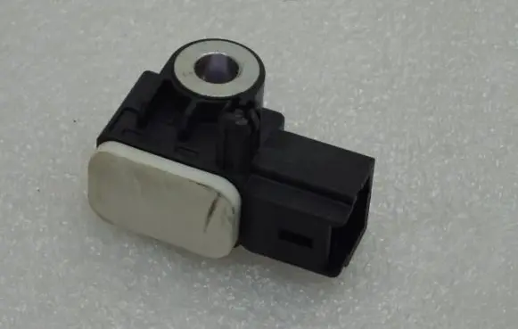Citroen C4 Cactus Airbag deployment crash/impact sensor 9675669780