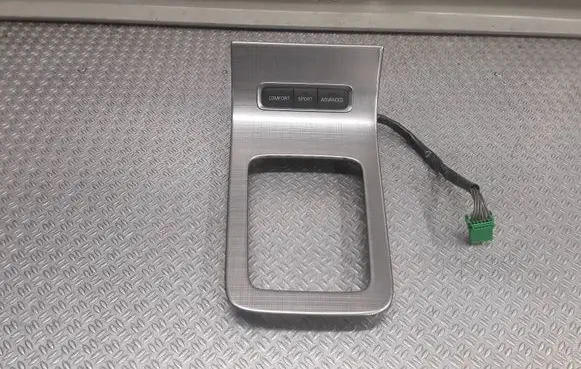 Volvo S80 Gear shifter surround trim plastic 30724234 30791932