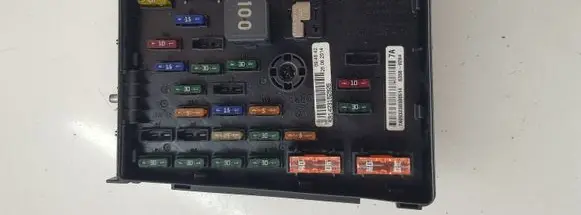 Seat Alhambra (Mk2) Fuse module 3C0937125A 63595743