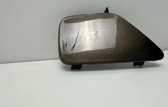 Nissan Leaf I (ZE0) Front tow hook cap/cover 622A03NL0A