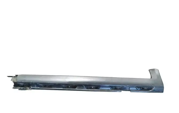 Volvo XC70 Sill/side skirt trim 