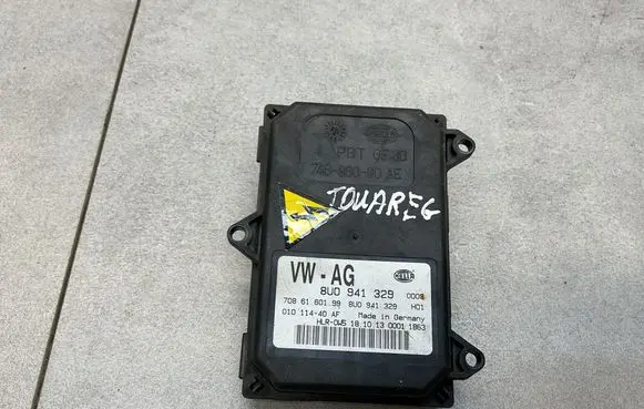 Volkswagen Touareg II Headlight ballast module Xenon 8U0941329