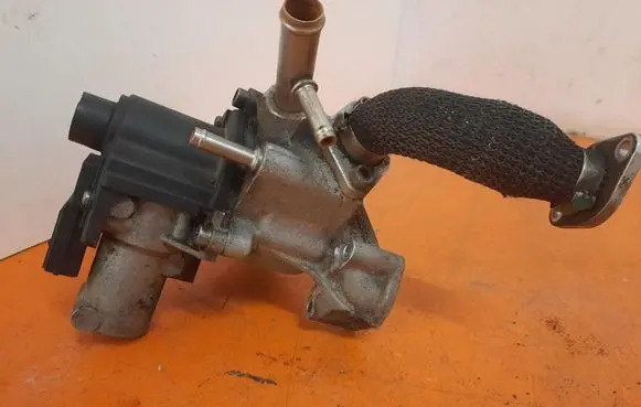 Audi Q7 4L EGR valve 057131224E