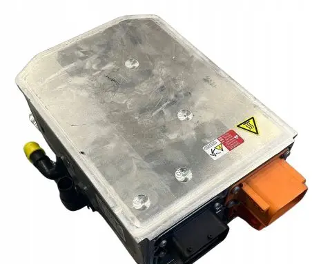 Volkswagen Arteon Battery tray 5QE915681EB