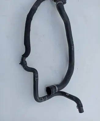 BMW X1 F48 F49 Engine coolant pipe/hose 7617363 1712 13876010