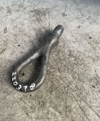 Audi A6 S6 C6 4F Tie down hook / loop 