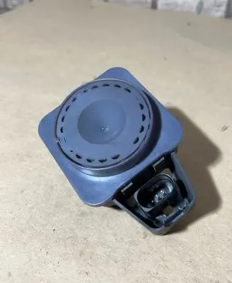 Volkswagen Tiguan Alarm system siren 5Q0951605B 30100412