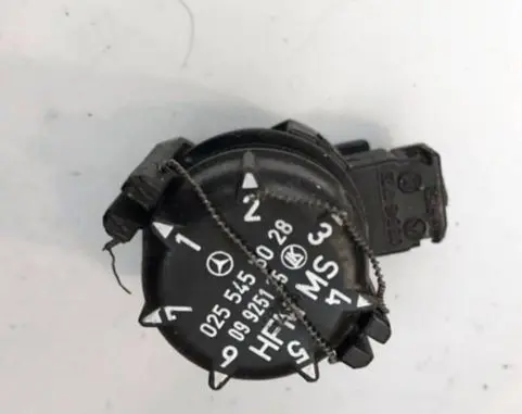 Mercedes-Benz E W124 Sensor 0255455028