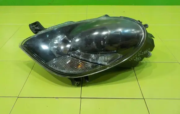 Citroen C-Zero Headlight/headlamp PRZOD 18AB36
