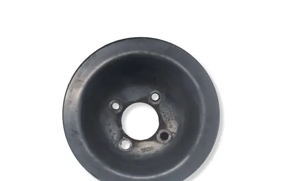 Volkswagen II LT Water pump pulley 062121031