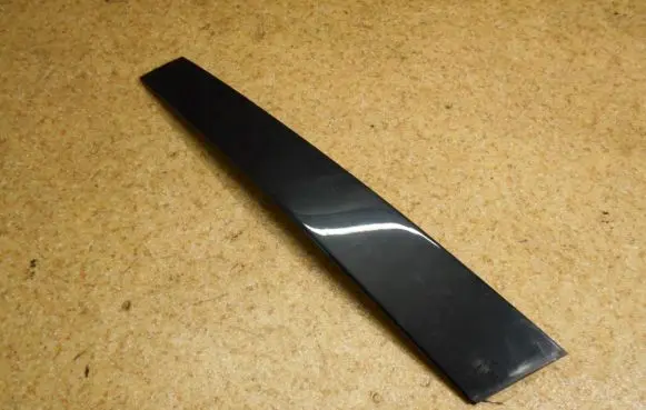 Maserati Quattroporte Front door trim (molding)