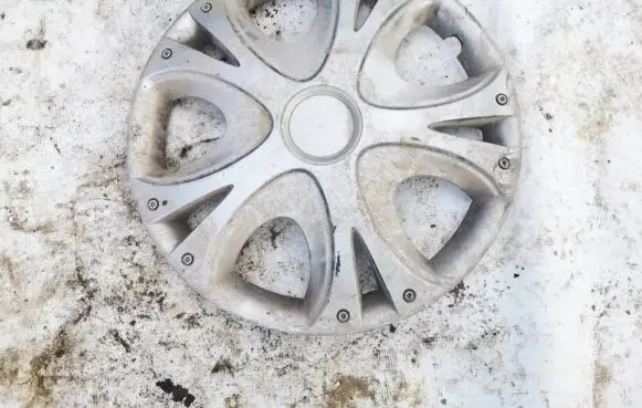 Opel Meriva A R15 wheel hub/cap/trim 