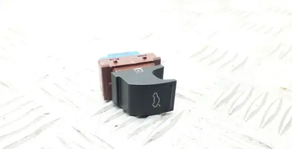 Volkswagen PASSAT B7 Tailgate opening switch 3AA959831