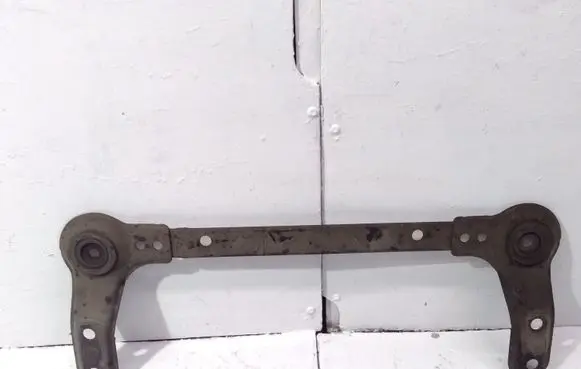 Nissan Qashqai+2 Other front suspension part 