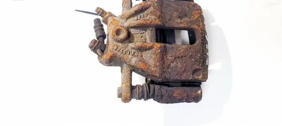 Nissan Note (E11) Front brake caliper
