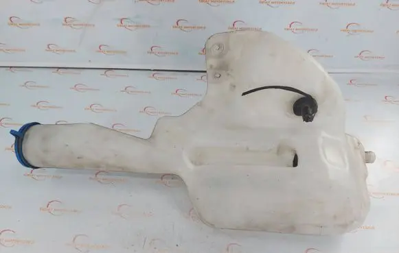 Volkswagen Crafter Windshield washer fluid reservoir/tank A9068690220 A906869