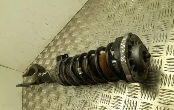 BMW 5 F10 F11 Front shock absorber with coil spring 6789362