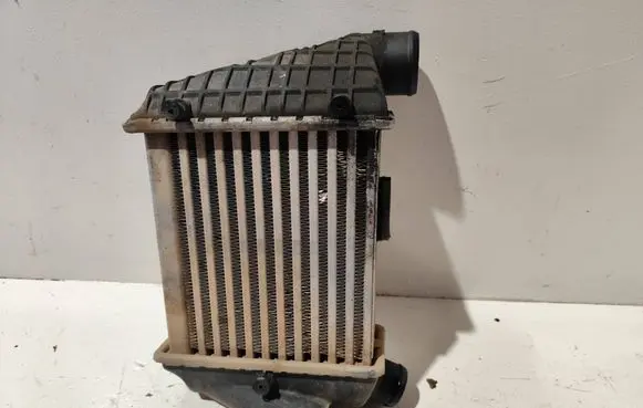 Audi A4 S4 B7 8E 8H Intercooler radiator