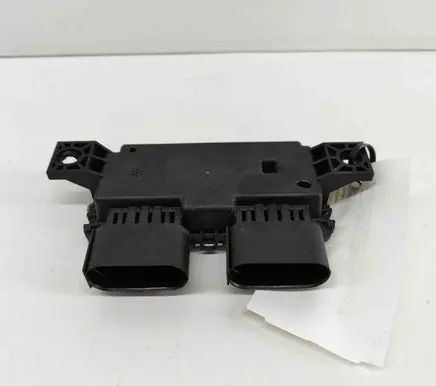 Mercedes-Benz CLA C118 X118 Fuel injection pump control unit/module A0009015303 A0009008214