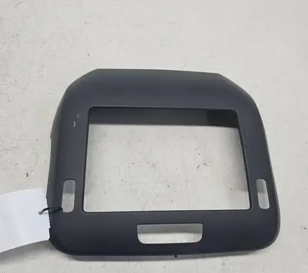 Radio/GPS head unit trim