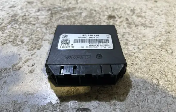 Volkswagen Touran I Parking PDC control unit/module 1K0919475 6002JC0867 063004193
