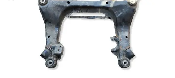 Volkswagen PASSAT B5 Front subframe 